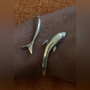 Vintage Kabana Signed KBN Sterling Silver Dolphin Wrap Bangle Tension Bracelet